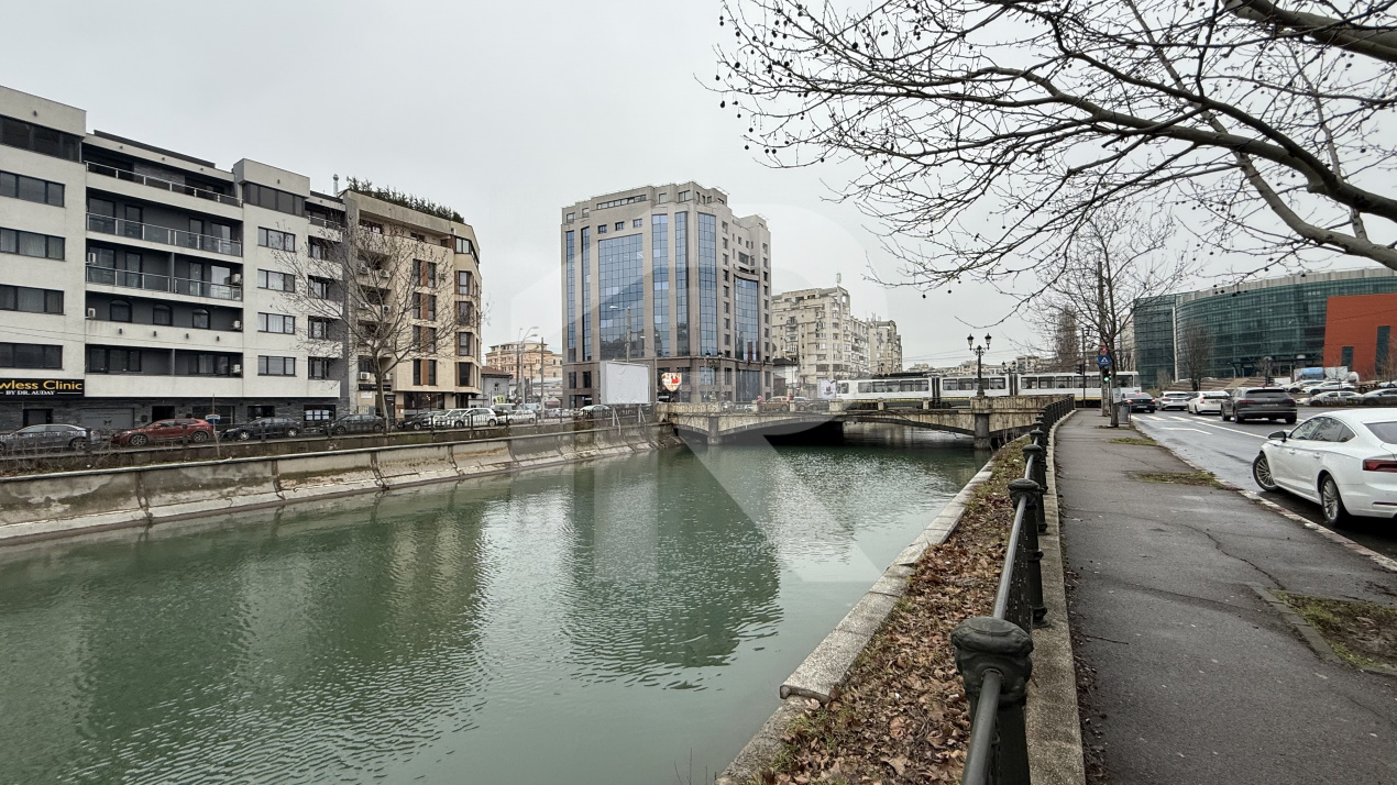 Splaiul Unirii – stradal, 3 camere decomandat, 80 mp - Langa Camera de Comert