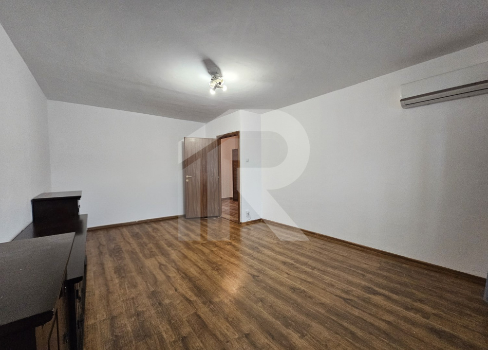 VITAN - BANU UDREA - GARSONIERA 40 MP, ETAJ 7!