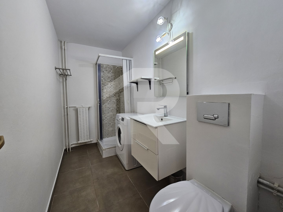 VITAN - BANU UDREA - GARSONIERA 40 MP, ETAJ 7!