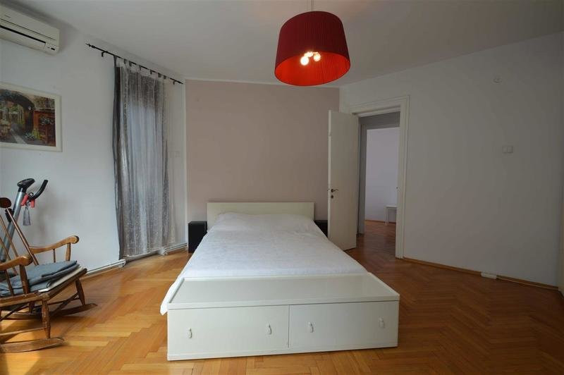 Povestea unui apartament rar, pe Jules Michelet - Piata Romana