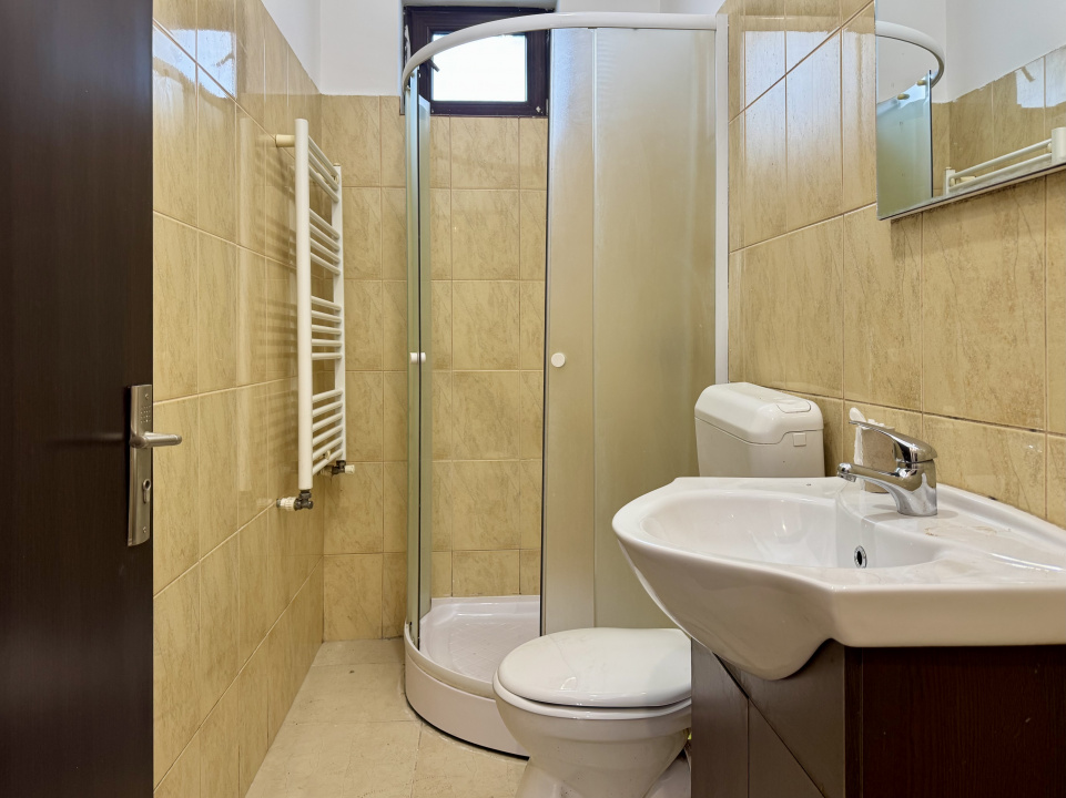 Apartament 2 camere în vilă | 57 mp utili | Vitan | potrivit firmă 