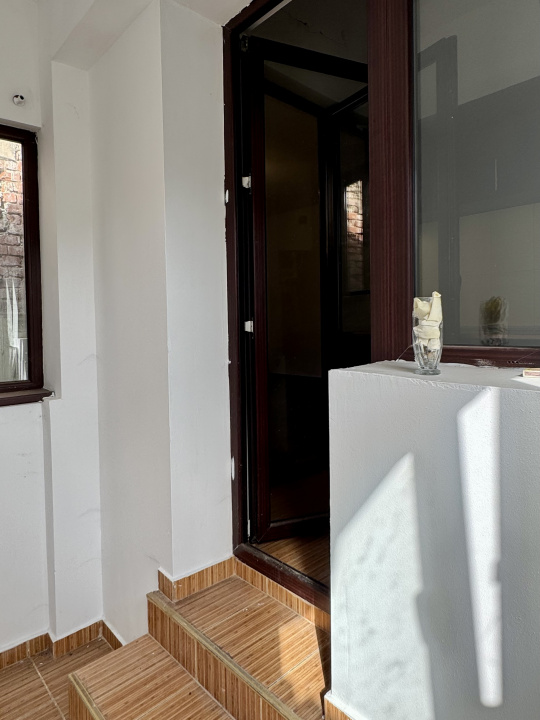 Apartament 2 camere în vilă | 57 mp utili | Vitan | potrivit firmă 