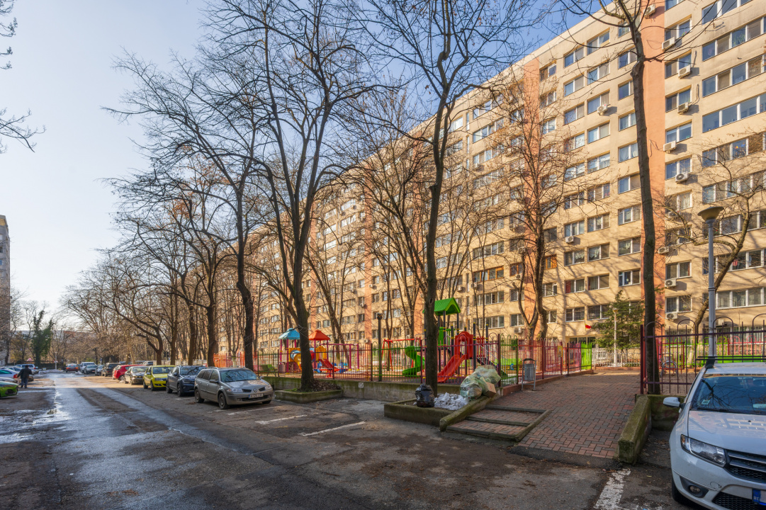 Dristor, Baba Novac, Park Lake, str. Reconstructiei