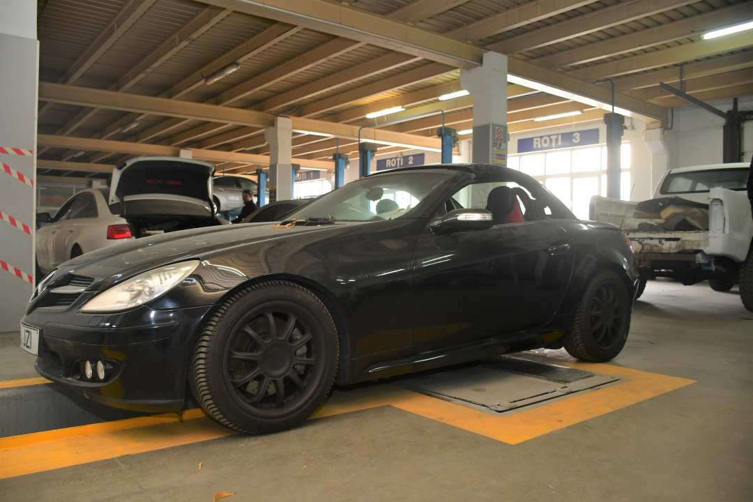 Inchiriez Service Auto Echipat complet pt Mecanica si Tinichigerie Vopsitorie