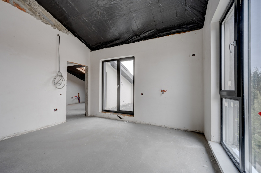 Casa se preda finisata - 4 bai - 3 dormitoare - curte - parcare -  metrou Păcii 