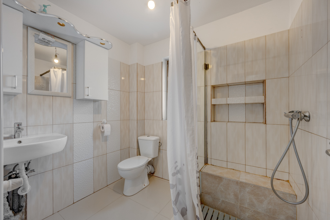 BERCENI – FLUTURILOR  – CASA 5 CAMERE, 155 MP TOTAL, LOT 320 MP!