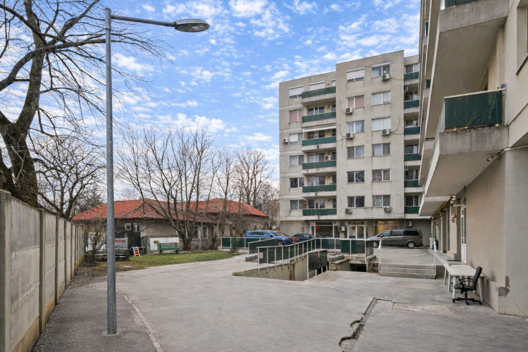 BUFTEA - PALATUL STIRBEI, APARTAMENT 2 CAMERE 65 MP, BOXA, PARCARE!