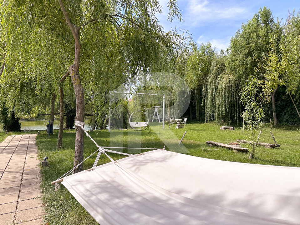 Panorama Lake Straulești - ap. cu 2 camere de închiriat