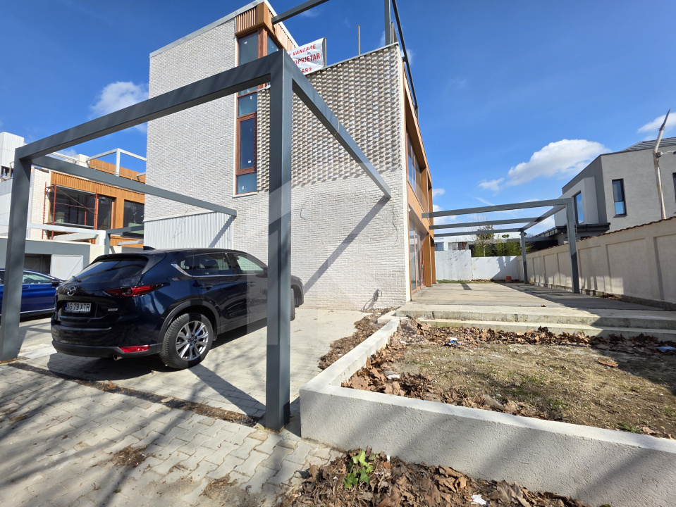 Vilă Modernă P+2E în Pipera – Spațiu, Confort și Terasa Panoramică