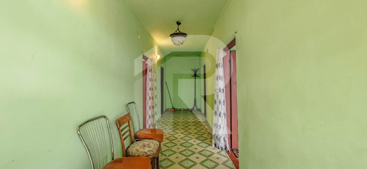 OPORTUNITATE RARA: Casa cu 500 mp Teren in Glina