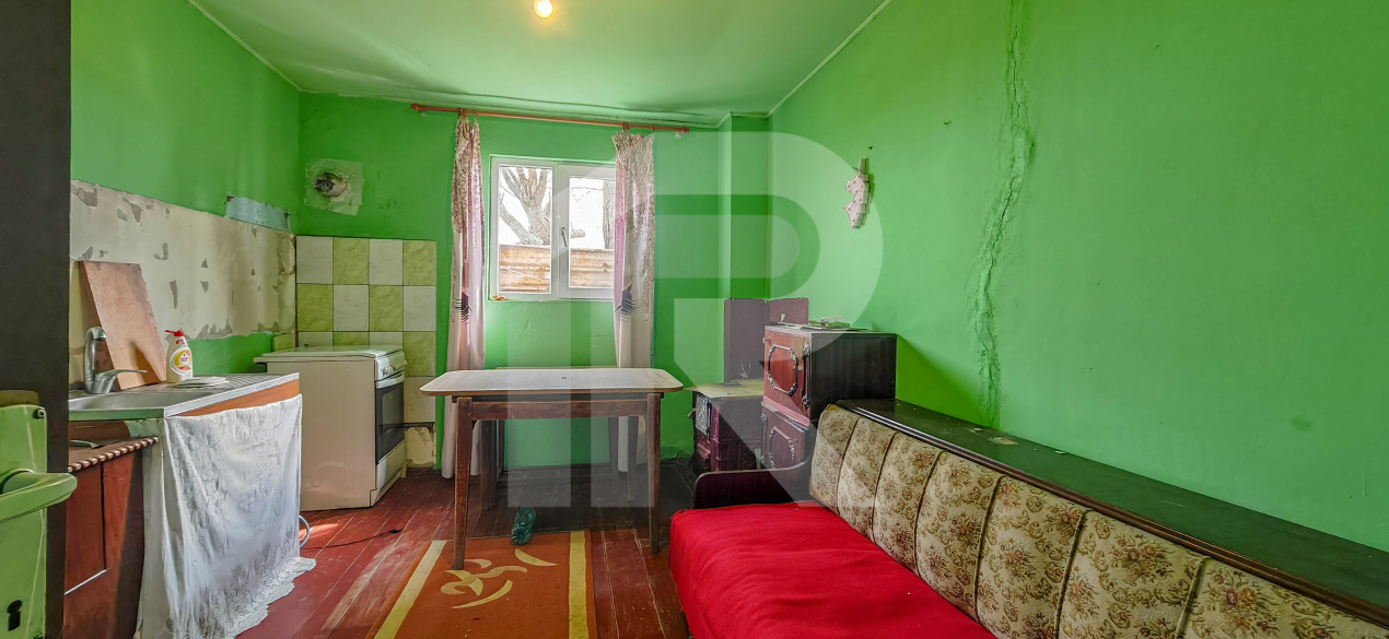 OPORTUNITATE RARA: Casa cu 500 mp Teren in Glina