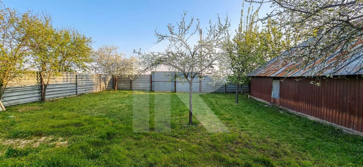 OPORTUNITATE RARA: Casa cu 500 mp Teren in Glina