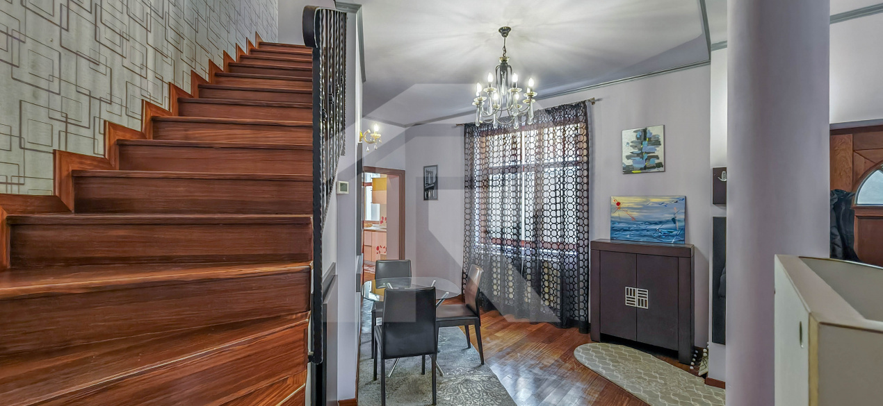 Spațiu profesional cu caracter într-o vilă individuală