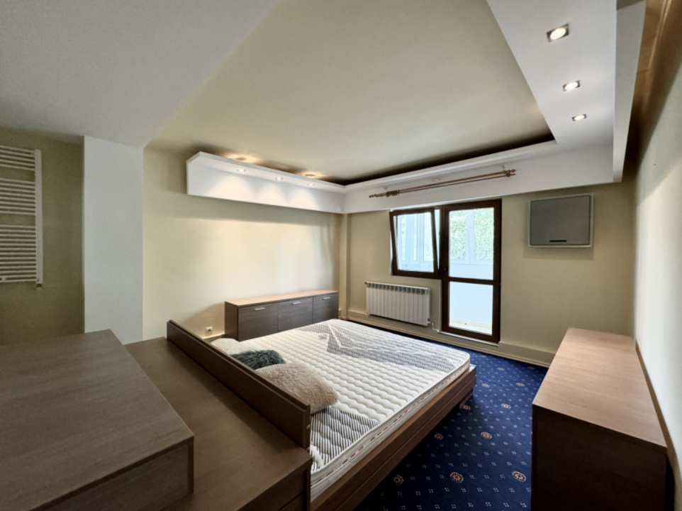 Apartament mare si spatios - Unirii - Anastasie Panu - Centrala proprie!