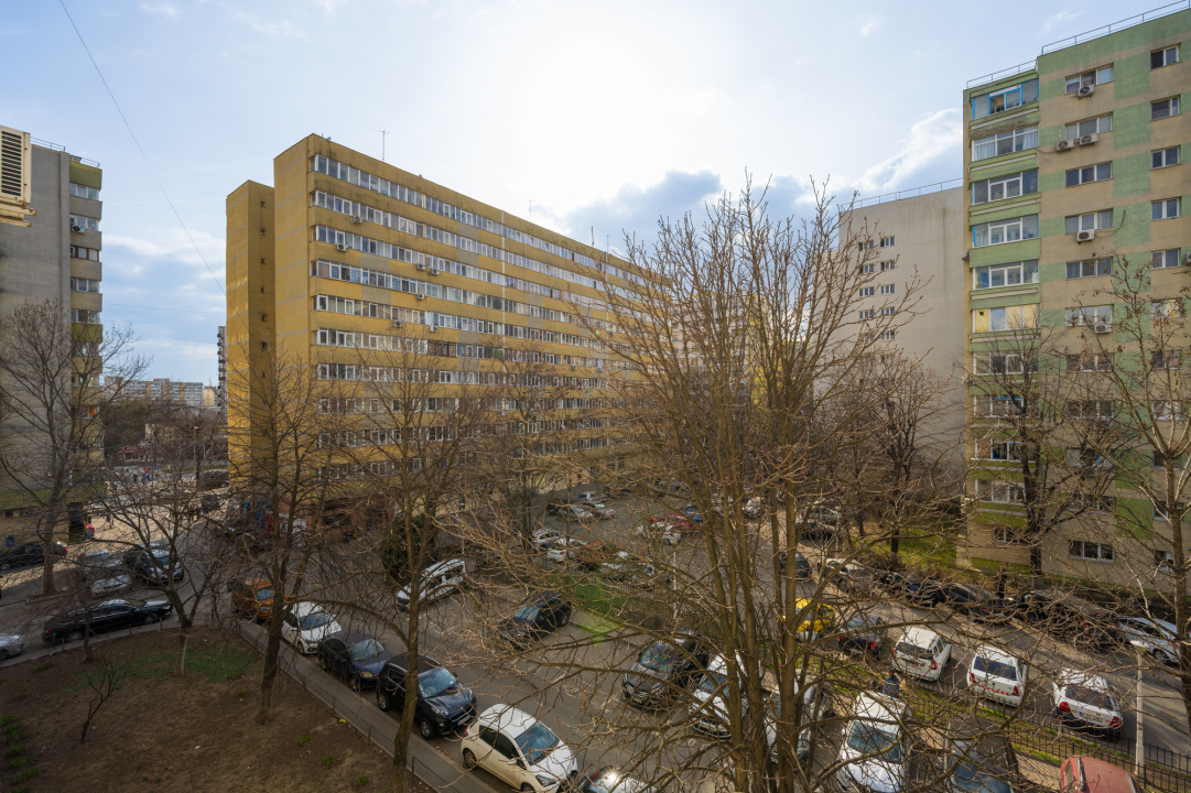 Pantelimon, Delfinului,  Bloc Reabilitat Termic 