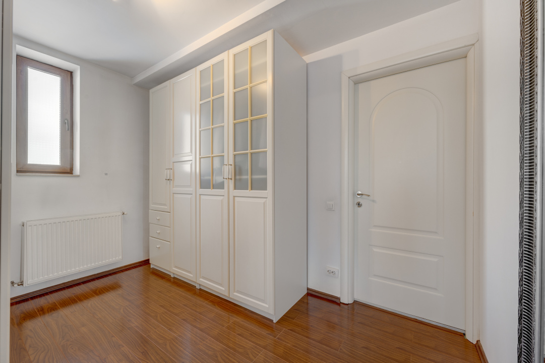 VILA DE INCHIRIAT, DRUMUL TABEREI-PRELUNGIREA GHENCEA- STR. FUNIGEILOR