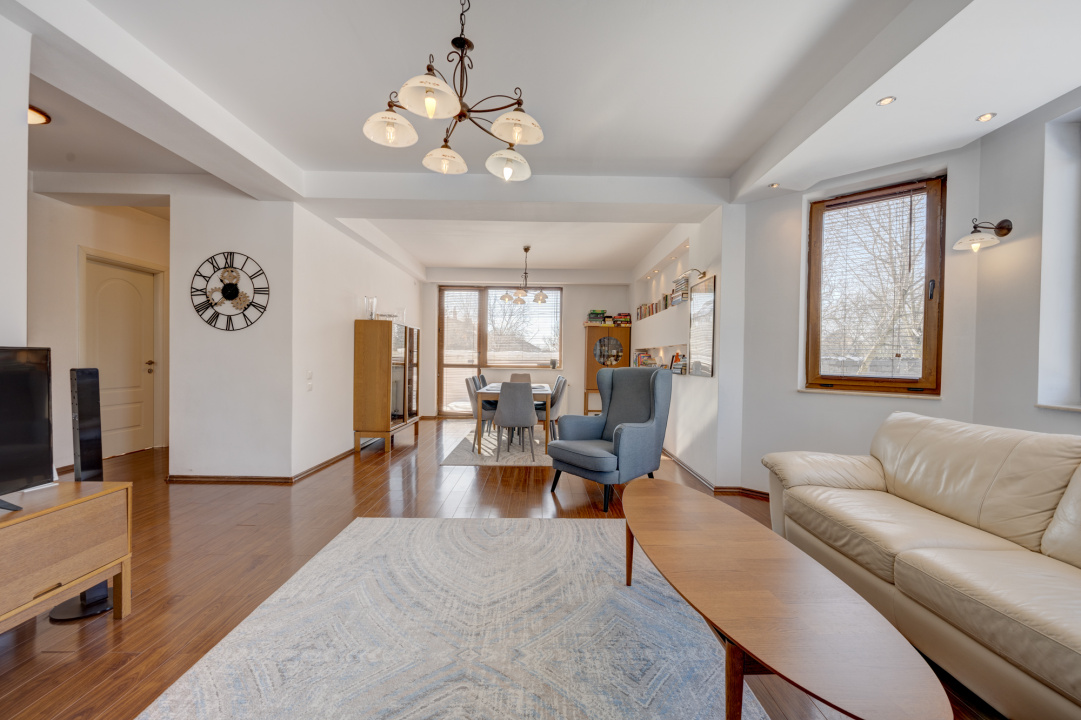 VILA DE INCHIRIAT, DRUMUL TABEREI-PRELUNGIREA GHENCEA- STR. FUNIGEILOR