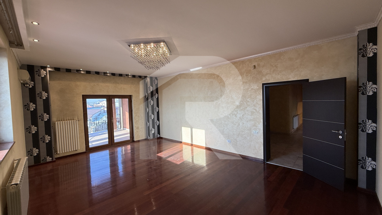 Vila premium, Eroii Revolutiei, Bulevardul Pieptanari