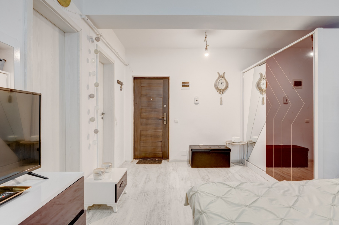 Garsoniera - Militari  Residence - Weinner Palada - demisol