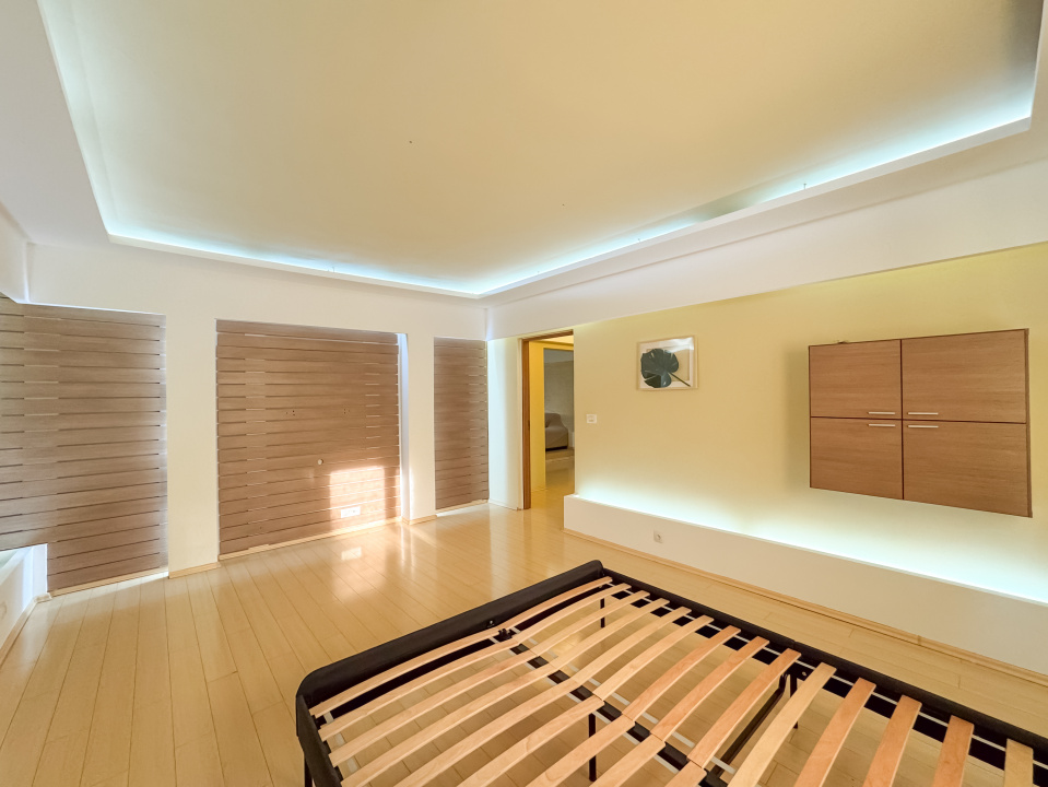 Apartament mare si spatios - Unirii - Anastasie Panu - Centrala proprie!