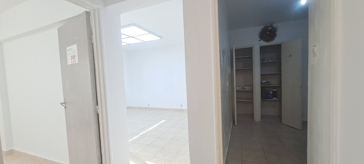 Spatiu stradal | Comercial sau Birou | Tineretului