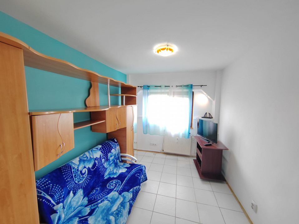 Apartament 4 camere Metrou Brancoveanu vedere parc,oferta rara