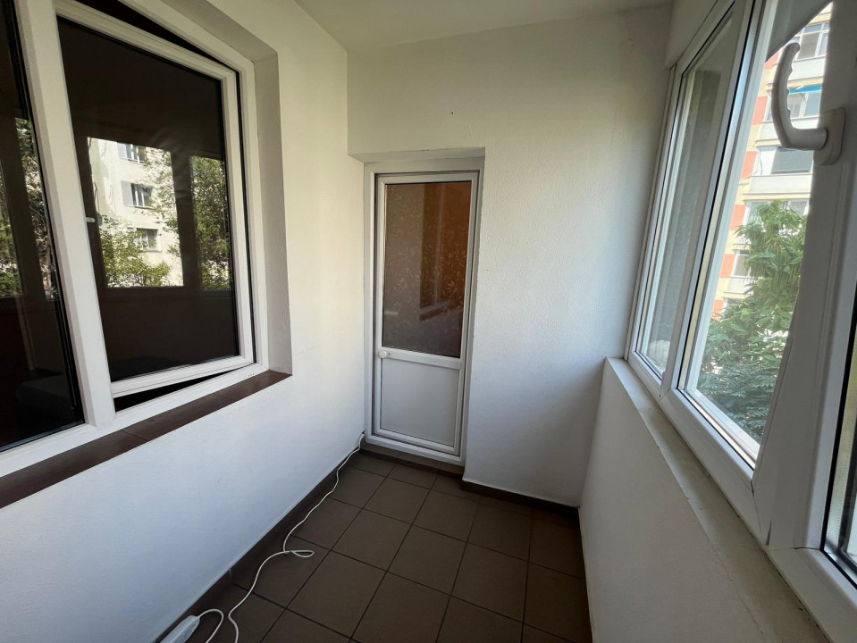 Apartament 4 camere Teiul Doamnei Lacul Tei Facultatea de Constructii