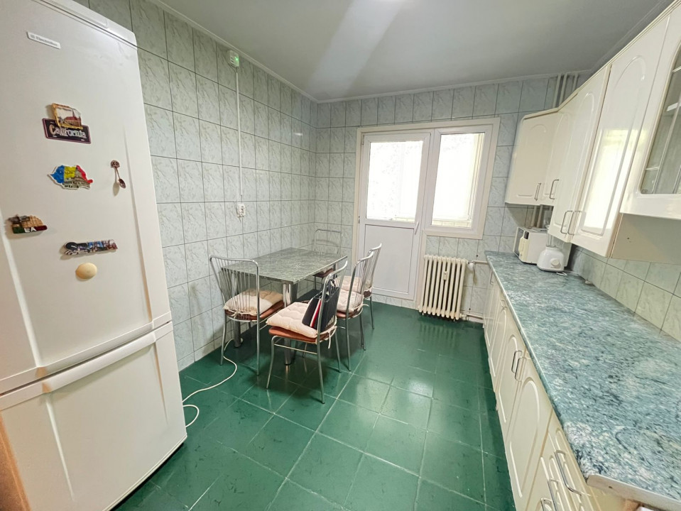 Apartament 4 camere Teiul Doamnei Lacul Tei Facultatea de Constructii