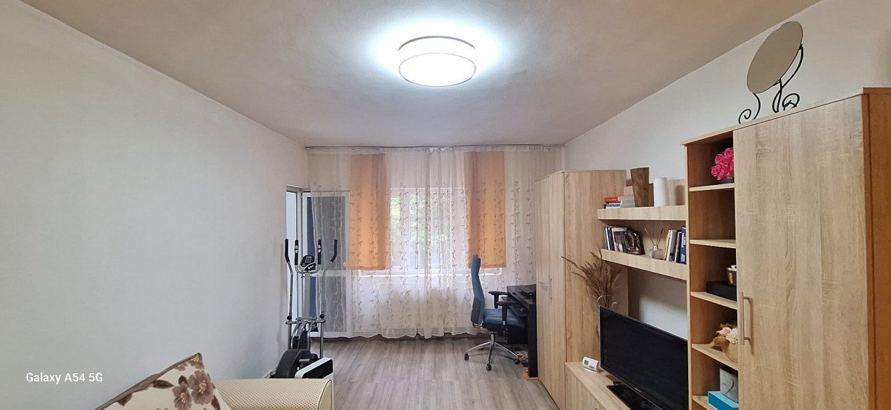 Apartament 3 camere decomandat Lujerului Centrala&Parcare