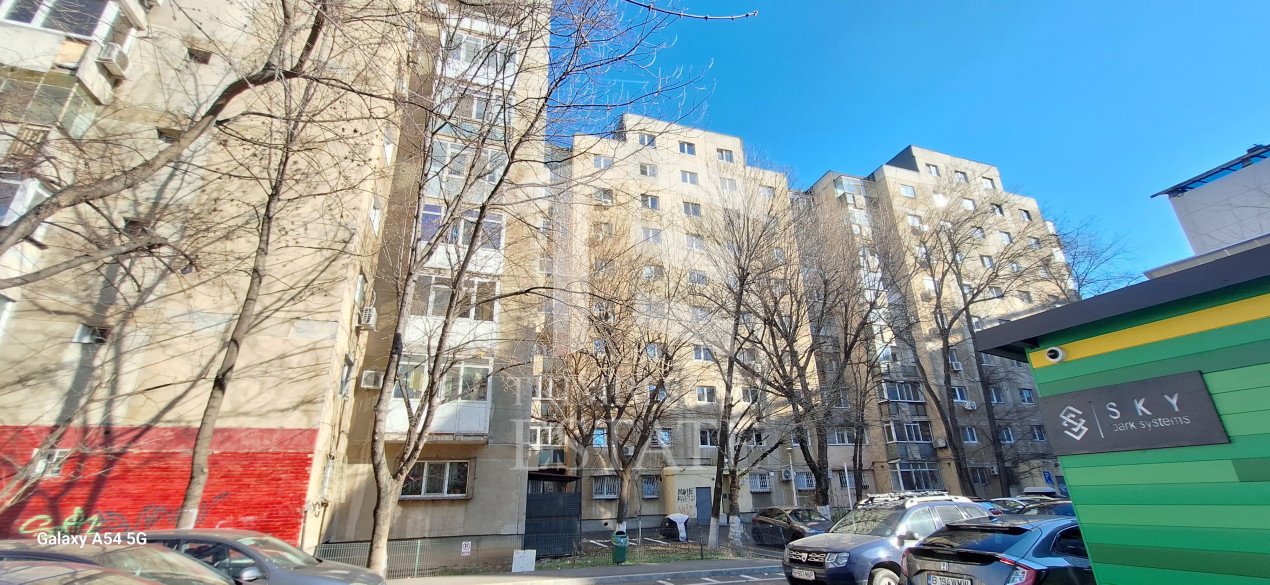 Apartament 3 camere Metrou Gorjului-Dezrobirii