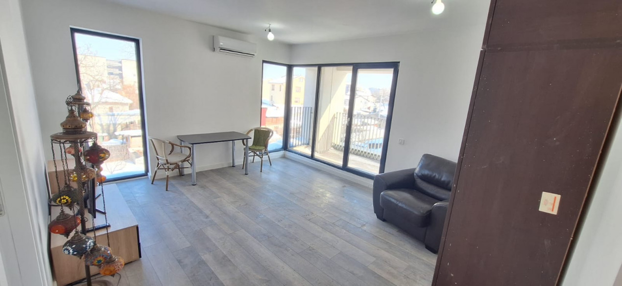 Apartament 2 camere Sos. Chitilei Colosseum - Ariei 12