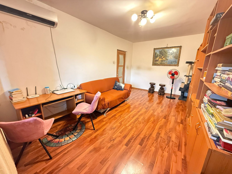 Apartament 3 camere Teiul Doamnei Lacul Tei