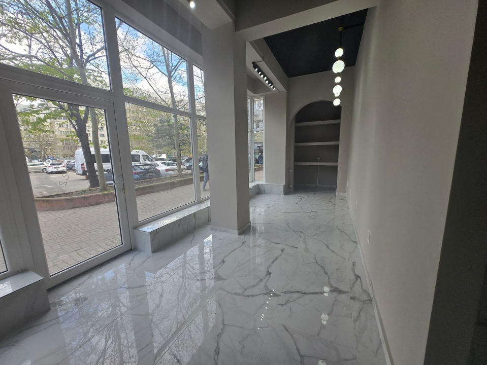 Spatiu comercial 101mp Dristor McDonald's Metrou Stradal Camil Ressu