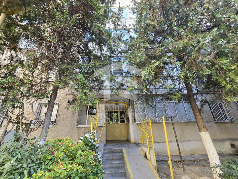 TOMIS III- Apartament 2 camere de vanzare. 