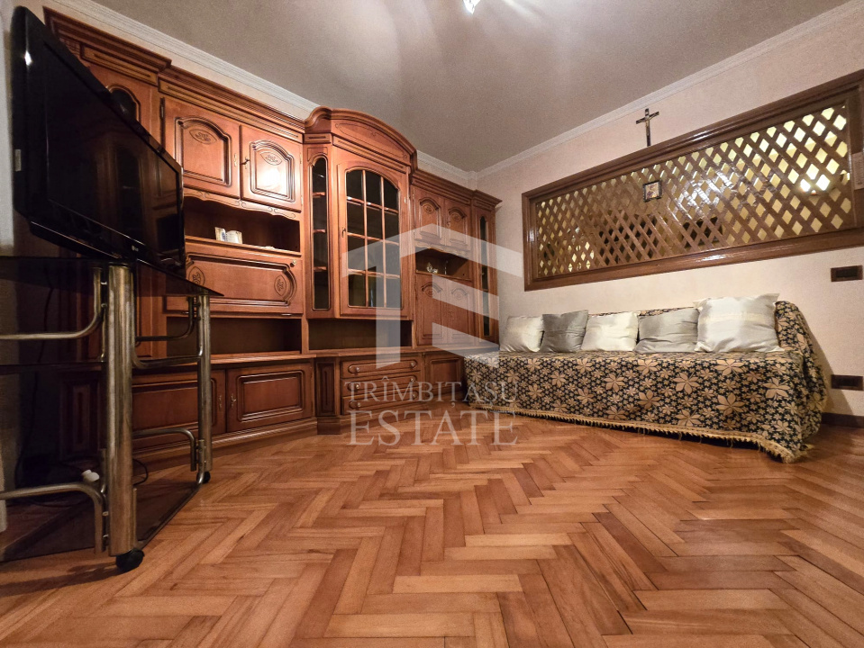 TOMIS NORD- CIRESICA-Apartament 3 camere de vanzare.