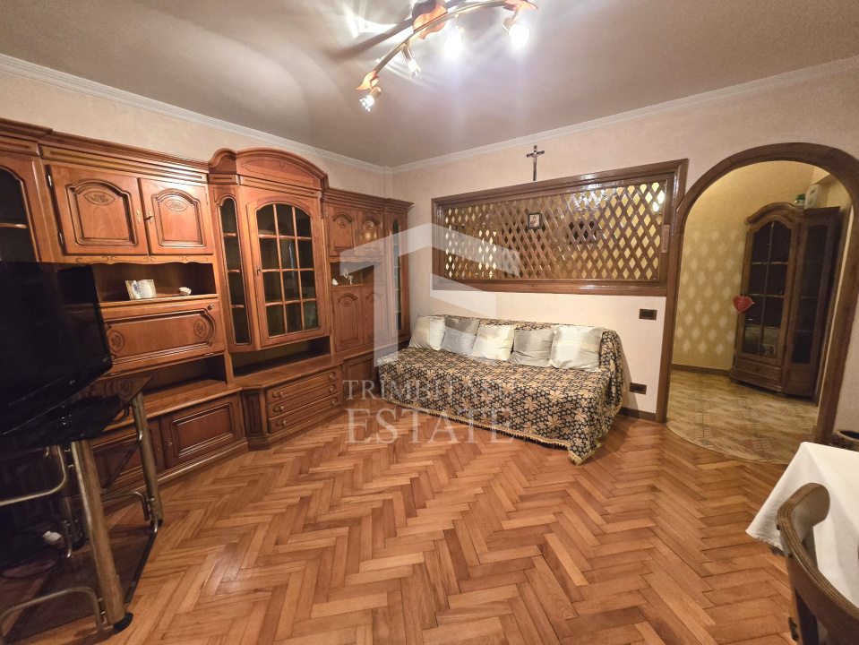 TOMIS NORD- CIRESICA-Apartament 3 camere de vanzare.