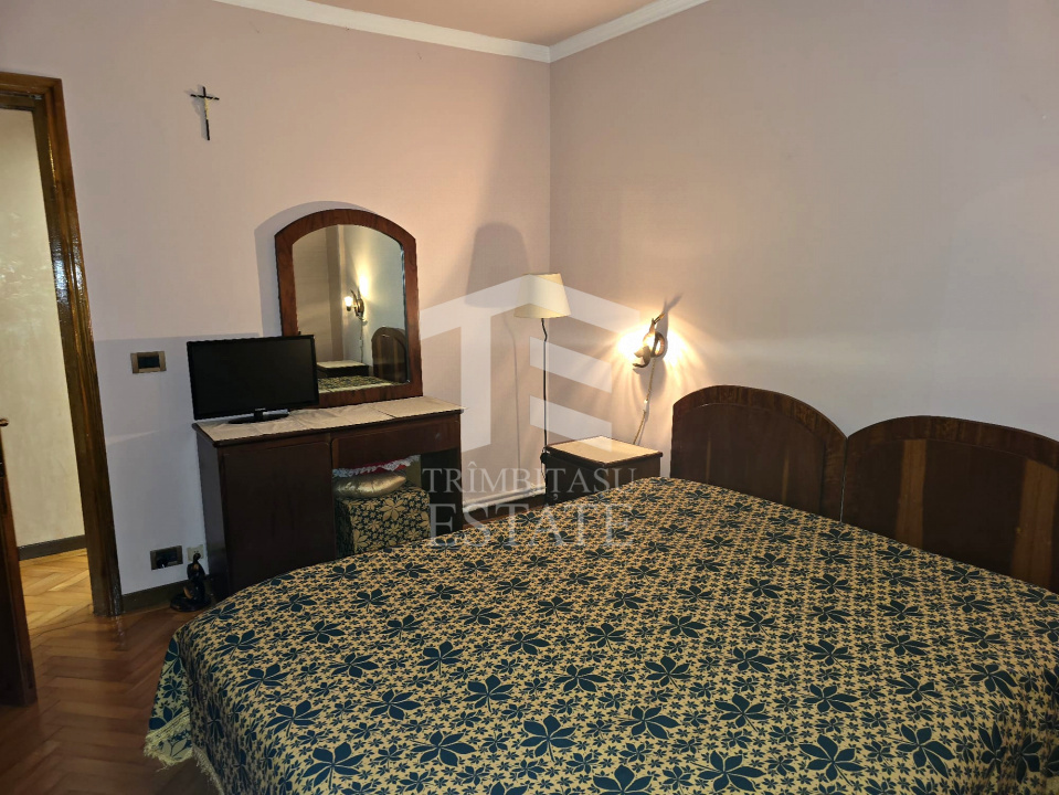 TOMIS NORD- CIRESICA-Apartament 3 camere de vanzare.