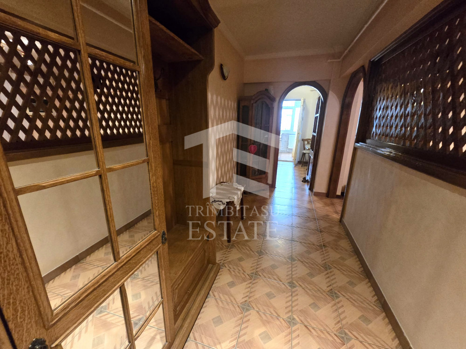 TOMIS NORD- CIRESICA-Apartament 3 camere de vanzare.