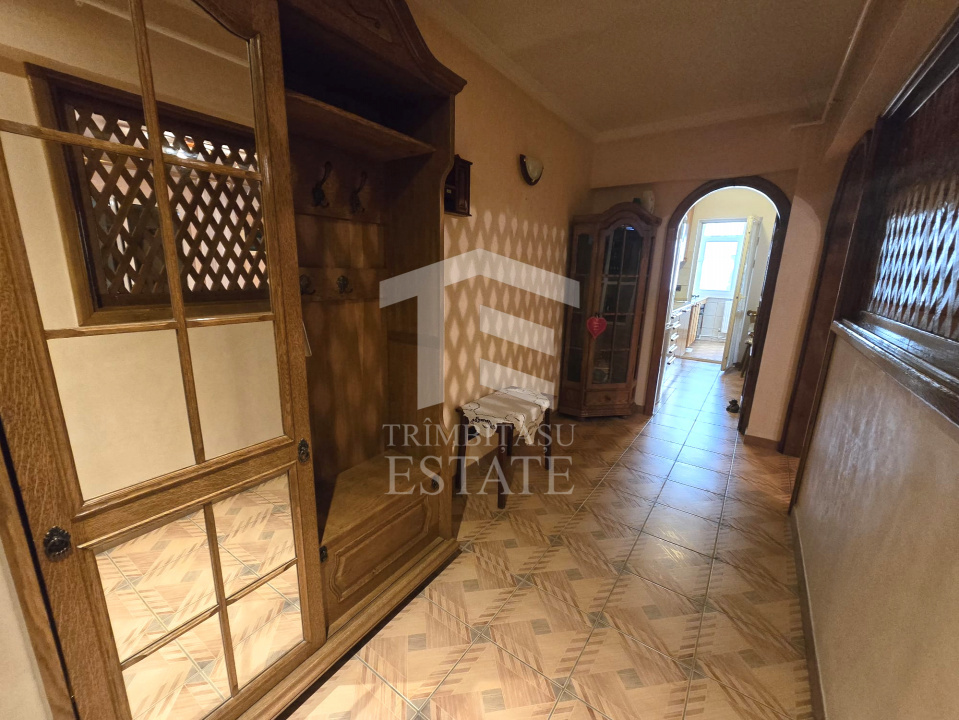 TOMIS NORD- CIRESICA-Apartament 3 camere de vanzare.