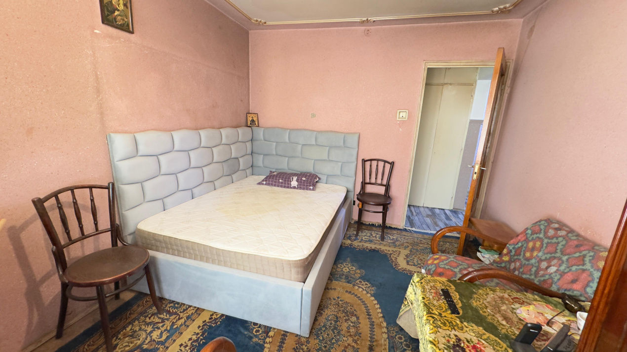 Apartament 4 Camere Teiul Doamnei Lacul Tei