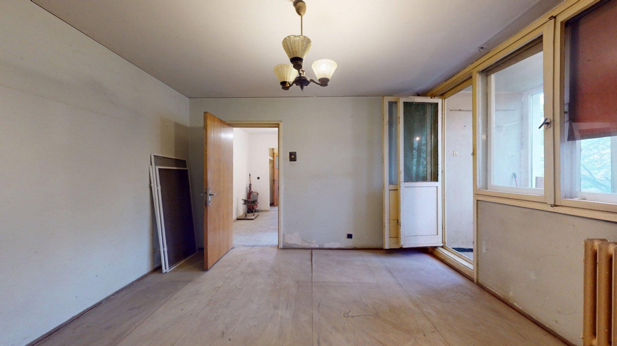 Apartament 4 camere Jean Steriadi Ozana Auchan Titan