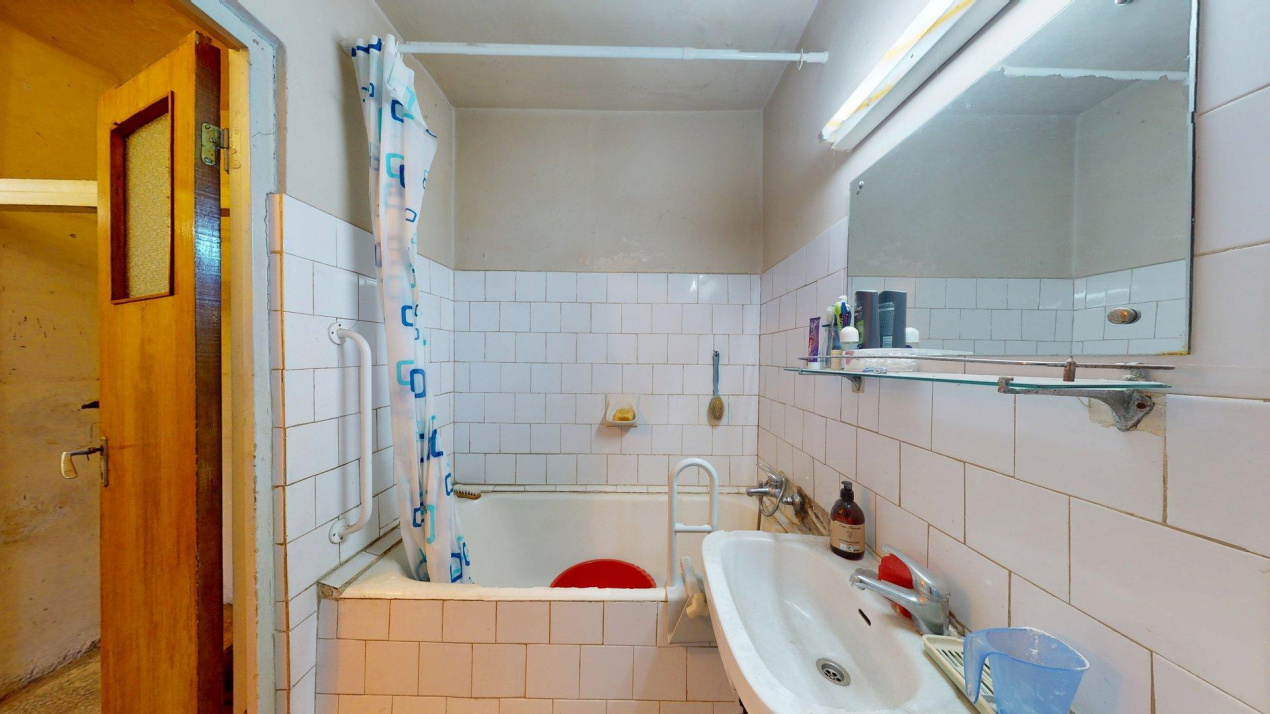 Apartament 4 camere Jean Steriadi Ozana Auchan Titan