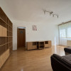 3 camere în Drumul Taberei – lângă parc, etaj 3/10, bloc curat, cu centrală!