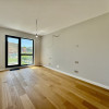 Unirii, apartament cu terasa spre SUD, gata de mutat