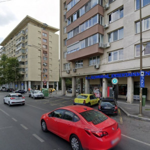 spatiu comercial de vanzare- sala palatului- inchiriat
